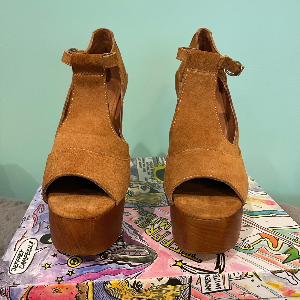Jeffrey Campbell Foxy Tan Suede platform wood heel